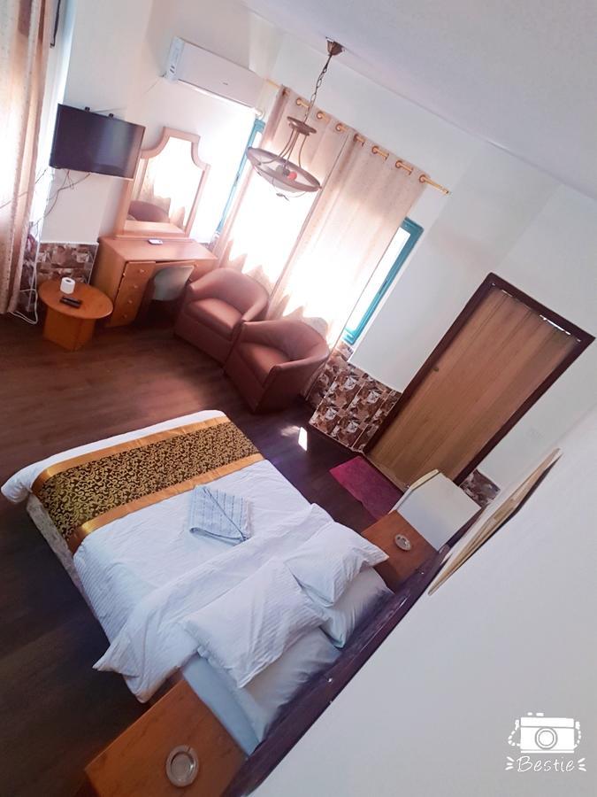 Crystal Hotel فندق كريستال Наблус Экстерьер фото